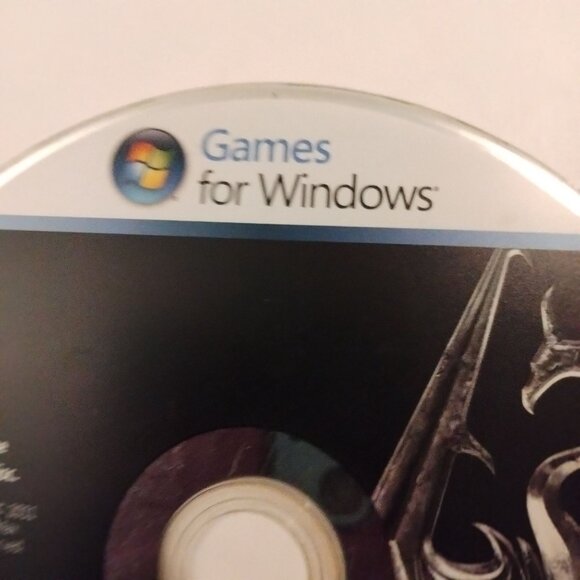 The Elder Scrolls V Skyrim PC Game Disc Windows Bethesda - Picture 8 of 8